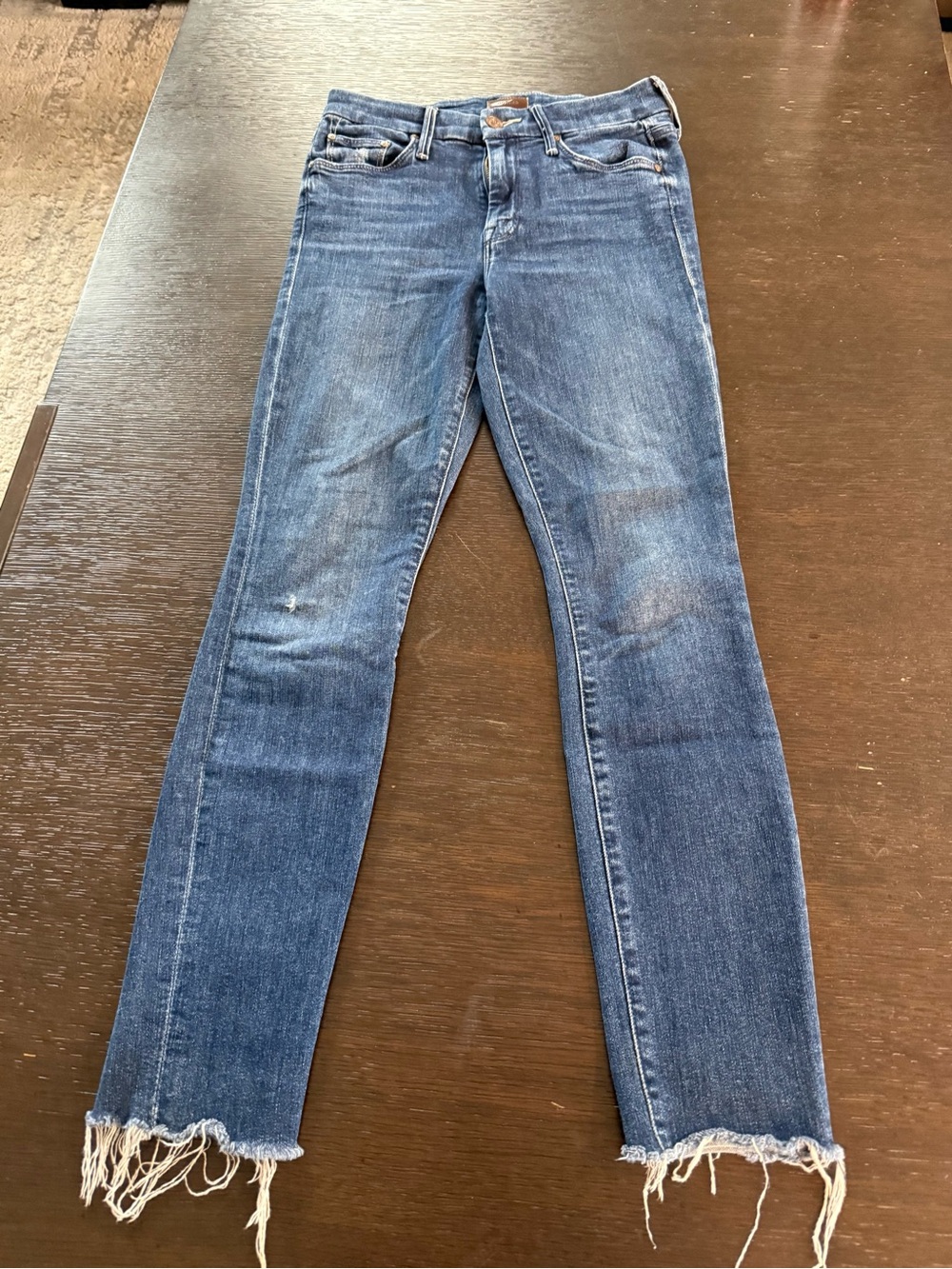 MOTHER Women's Straight-Leg Ankle Jeans in Medium Blue with Frayed Hem